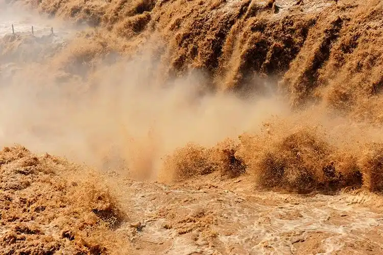 黄河水为什么是黄色的呢?