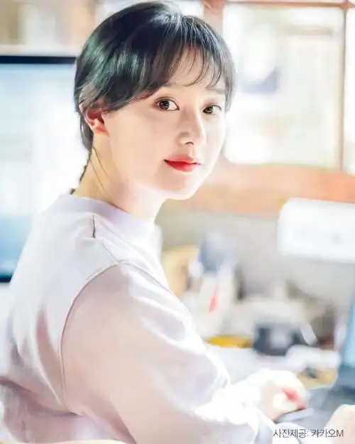 金智媛超话|#金智媛头像#94恩梧的心动瞬间|壁纸15p