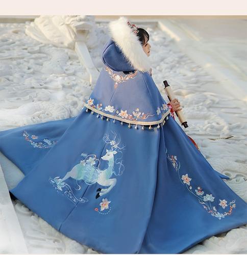 新娘披肩结婚毛呢斗篷加绒加厚汉服女披风冬季原创重工刺绣中式