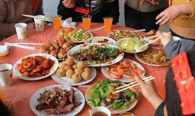 实拍河北新农村婚礼,婚宴美食,没有穷人,越来越幸福!