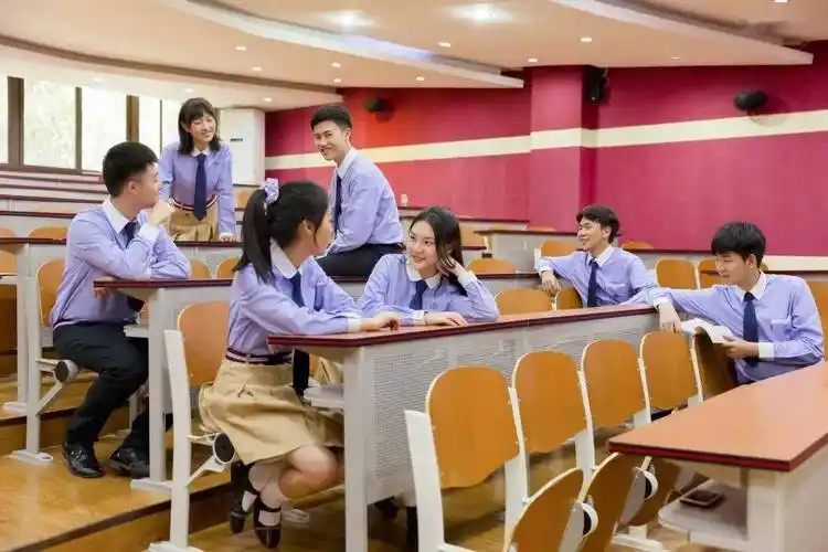 巴蜀中学四季校服令人心动的青春从这里开始