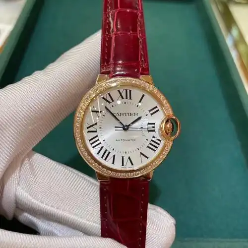卡地亚女款机械表