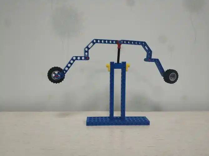 小颗粒乐高课--不倒翁 - 美篇