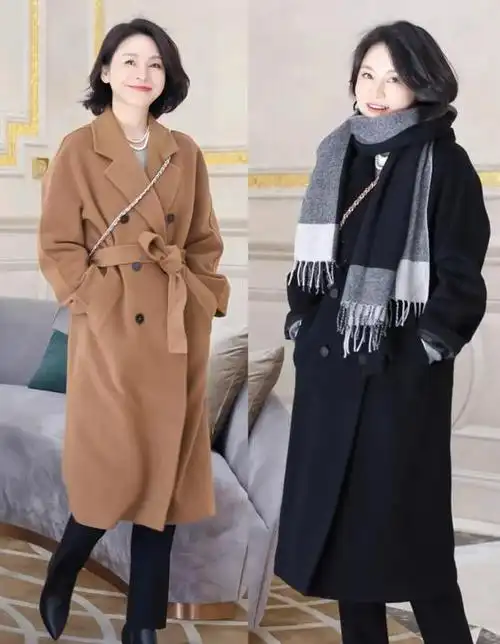 穿衣搭配对五十岁女人显年轻十分重要