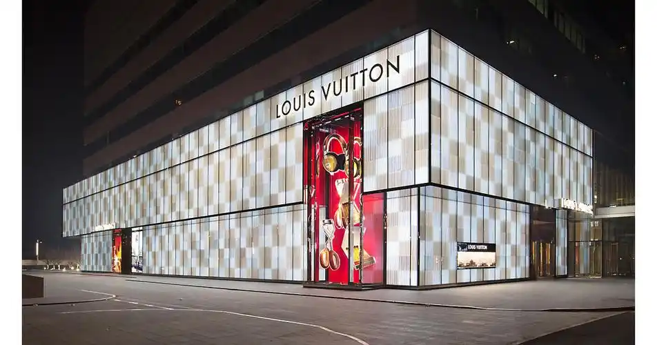 69  市场/销售 69 路易61威登减少中国门店数量  fashionmag