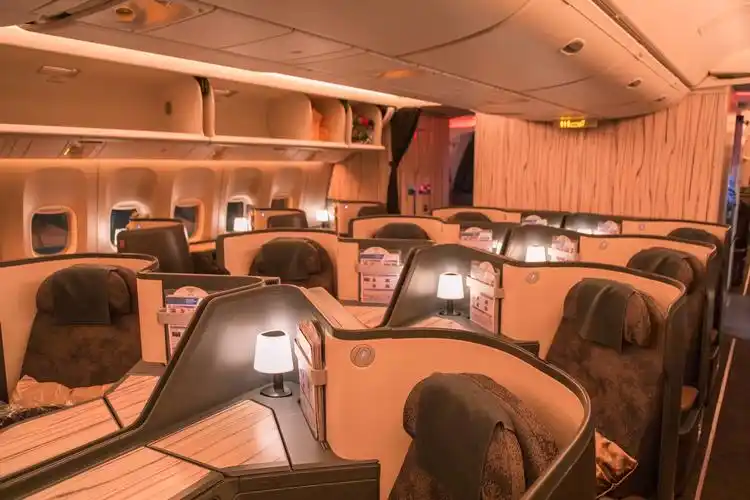 宋代美学——中华航空b777 纽约jfk-台北tpe ci11 商务舱体验 - 美国