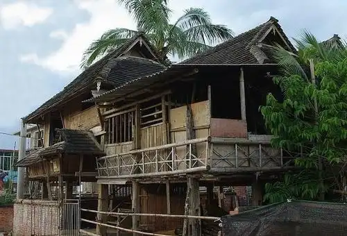傣族竹楼——干栏式建筑