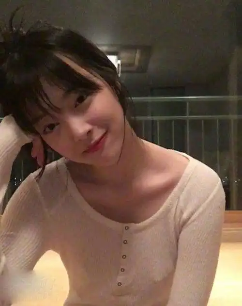 我八年级胸算大吗有图 - 搜狗图片搜索