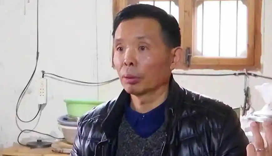 北大博士后王永强:失联20年现身美国,"吸血父母"让他逃离家庭_生活