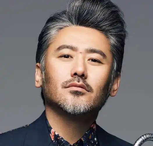 男人味十足的10位帅哥男星,个个儒雅帅气,你最喜欢谁?