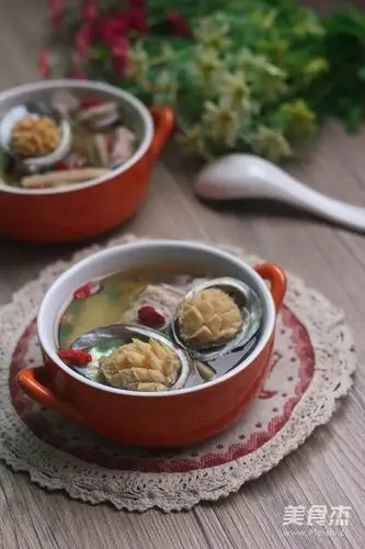 鲜鲍鱼瘦肉汤