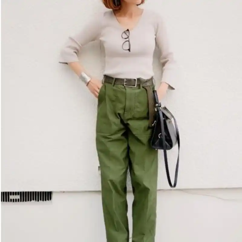 军绿 阔腿裤 日系搭配