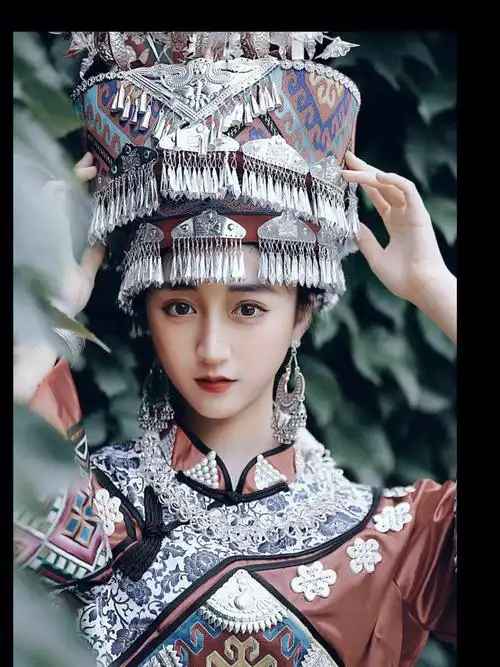 56个民族56支花民族服饰土家族北京约拍