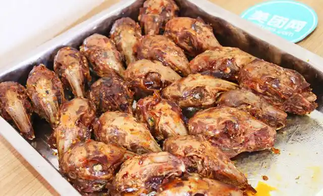 5元!价值8元的烤兔头1份,提供免费wifi.