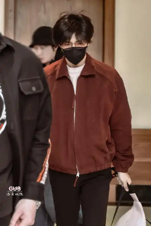 易烊千玺积家全球代言人##四字 易烊千玺 yyqx 四字弟弟