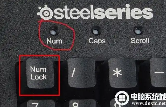 观察一下键盘上指示灯