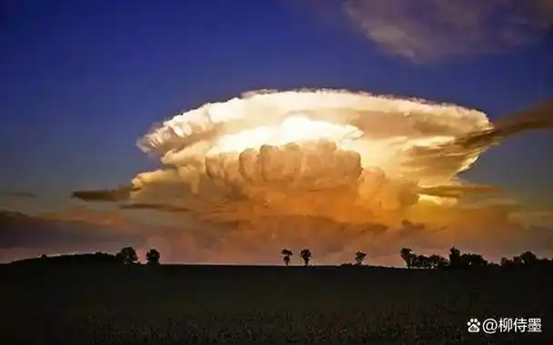 夏天好看的云朵,你知道怎么拍照片吗?方法简单学起来