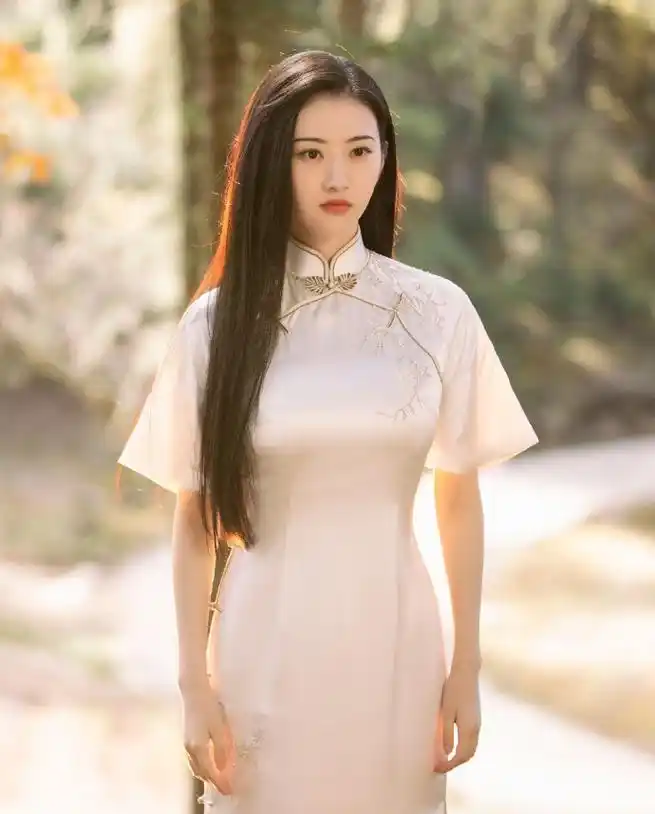 景甜的魅力旗袍!