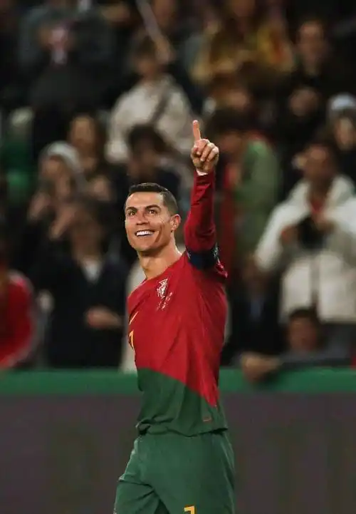 c罗摊牌,官宣决定,退役时间曝光,乔治娜支持_的足球_葡萄牙_情感