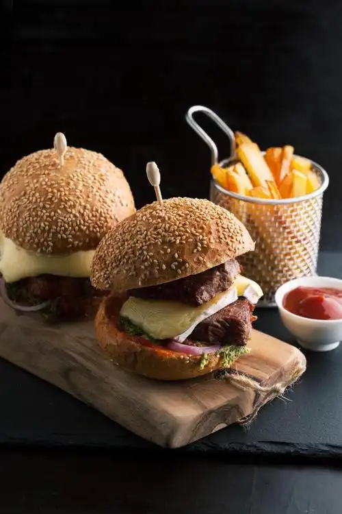 汉堡薯条和番茄酱