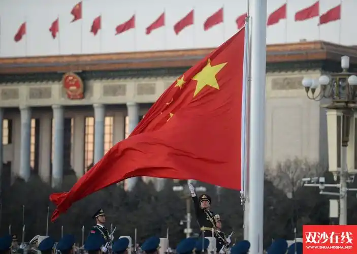 天安门每天升起的国旗都是新的象征中国欣欣向荣