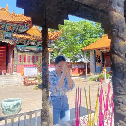 拜佛拜菩萨05坚持自己的信仰是最开心的