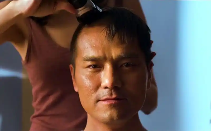 东莞仔会不会跨栏我不知道但这个美女真的太可惜了