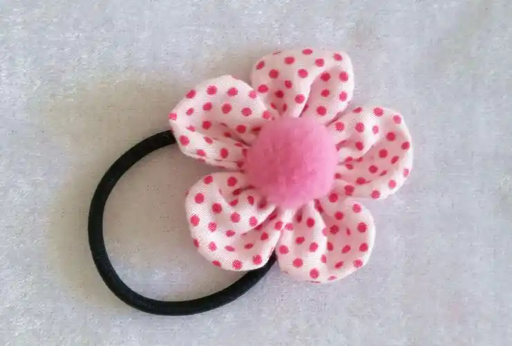 手工制作头花(「亲子手工」教孩子自己动手做一朵头花,戴在头上