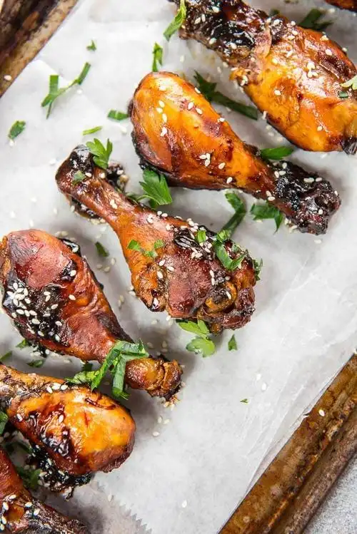 slow cooker sticky chicken drumsticks