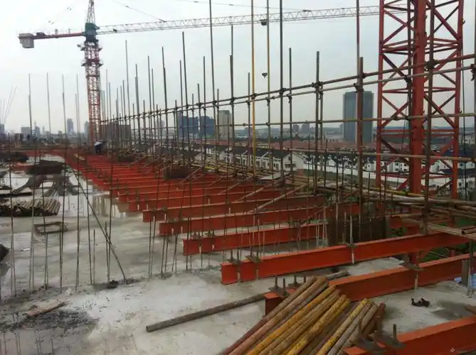 悬挑脚手架 001.jpg