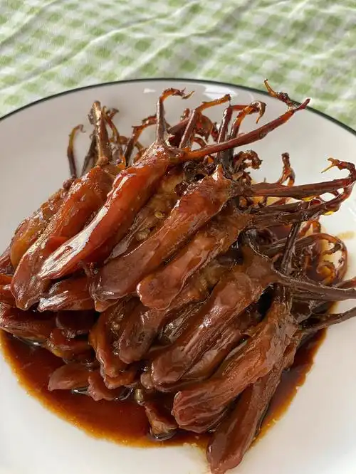这鸭舌我一顿能炫半斤自制酱鸭舌