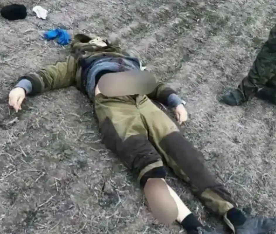 漂亮乌克兰女兵在战场上香消玉殒,实在是有点惋惜!