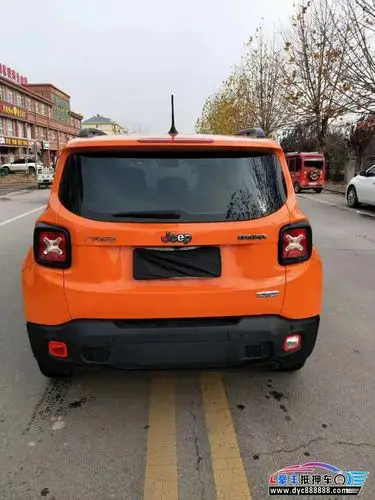 17年jeep自由侠小型车已售