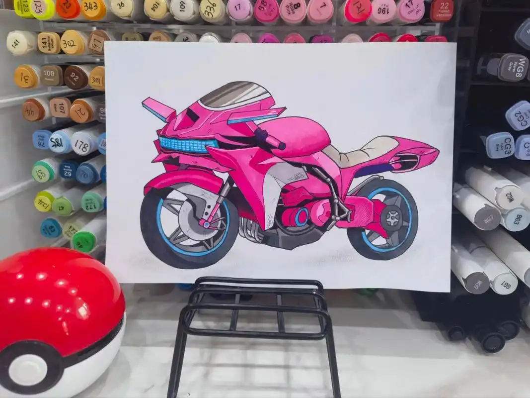 马克笔手绘|和平精英 火箭少女101摩托车这款皮肤真的好喜欢 所以就画