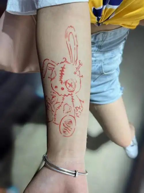 惠来也有喷绘纹身啦低至5元05