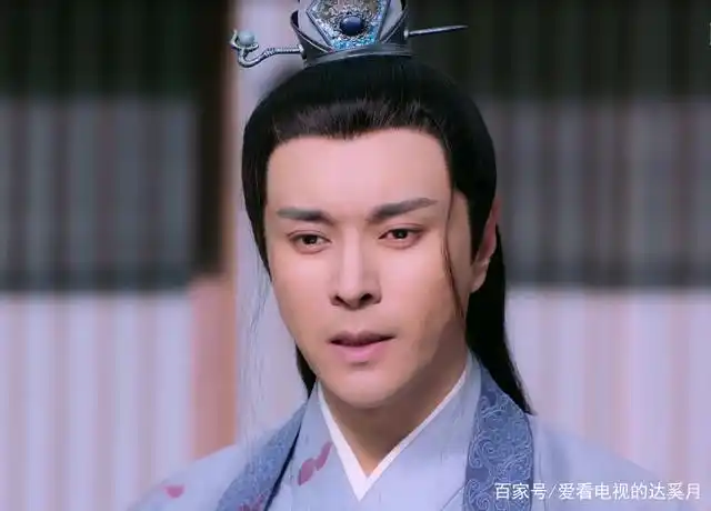 他是《美人心计》中的吕禄, 他是《倾世皇妃》中的奕冰, 他也是