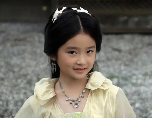 《步步惊心》之后,柴蔚被大众关注,又演了《贤妻》里的赵小娟,《百万