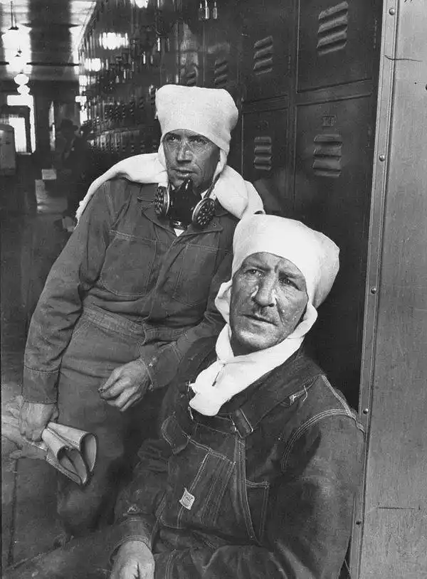 美国新劳工运动的兴起从商业工会到社运工会