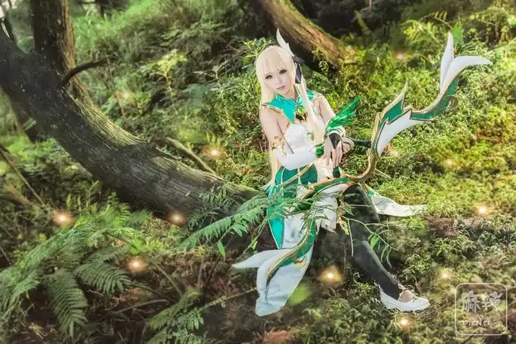 角色扮演服装二次元美女