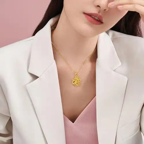 周大生黄金吊坠女正品新款时尚足金凤凰锁骨链可配项链金项链黄金饰品