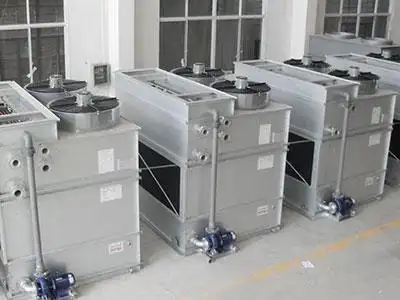 蒸发式冷凝器(evaporative condenser)又叫蒸发冷,冷却器,是由制冷