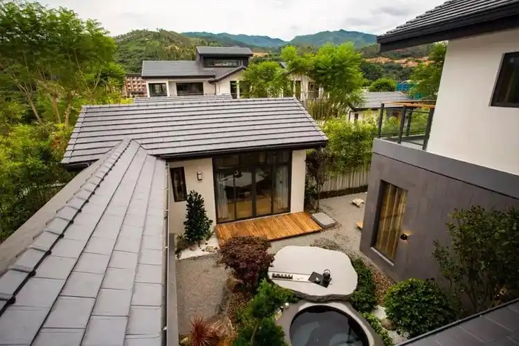 漳州基地-半月山温泉小镇