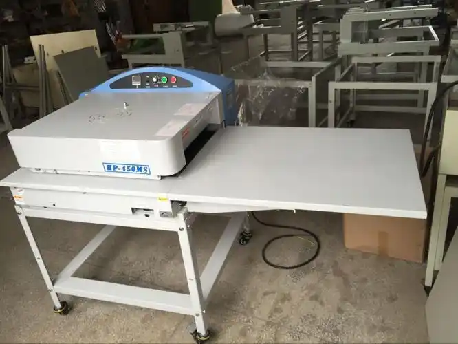 全自动纠边 里布热熔粘合机 服装热熔粘合 面料布料压衬机500型