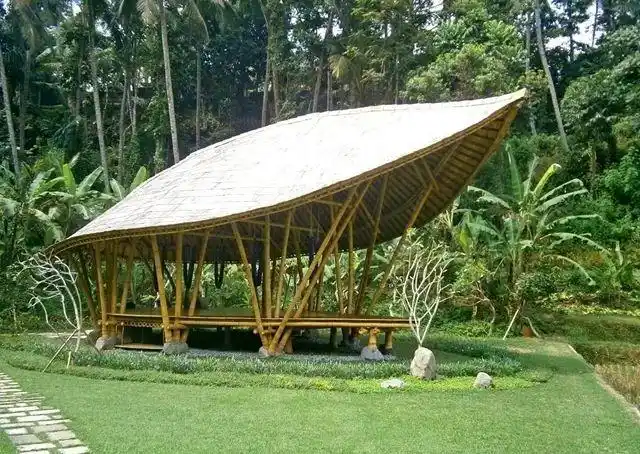 40个匠心独运的竹屋设计_竹子