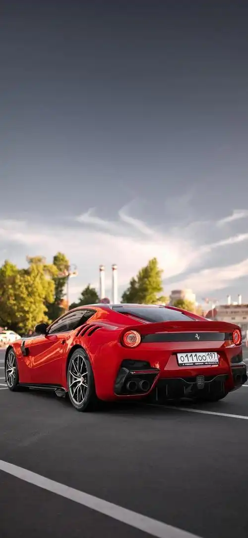 法拉利首款电动超跑或2025年问世