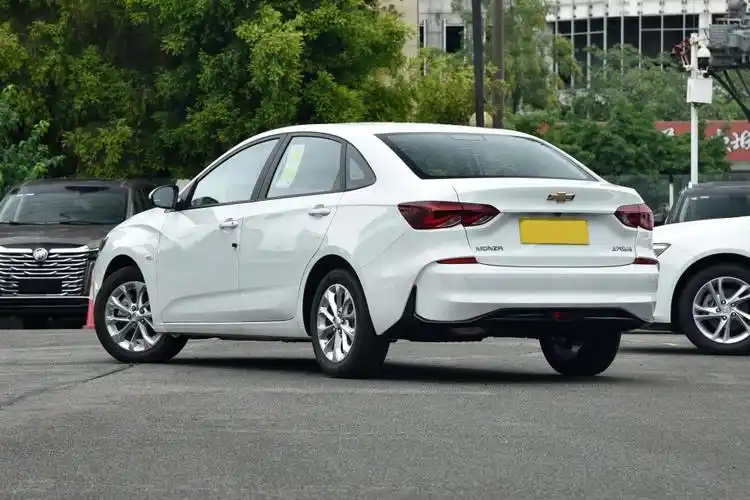 这才是美系真良心雪佛兰科鲁泽落地7万左右这个车你看咋样