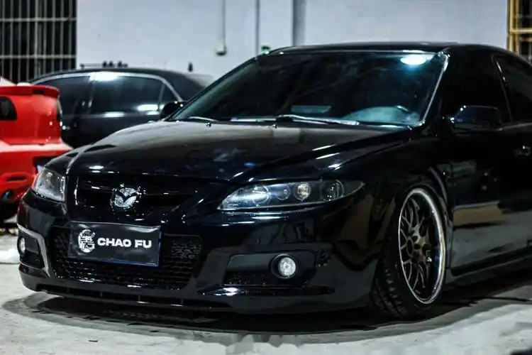 当年的改装界网红马自达6如今玩起姿态风来还一样很有感觉by好饿