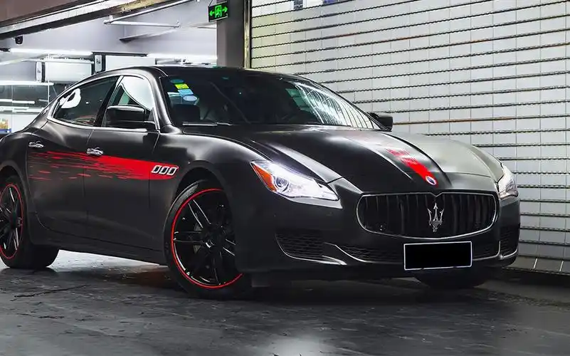 玛莎拉蒂总裁 整车黑武士风格