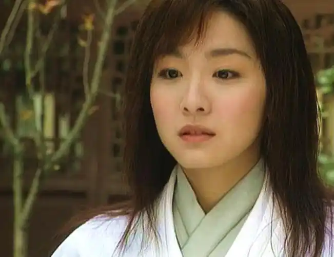 43岁的江祖平经历两段无疾而终的感情,演技被观众认可,就是不火