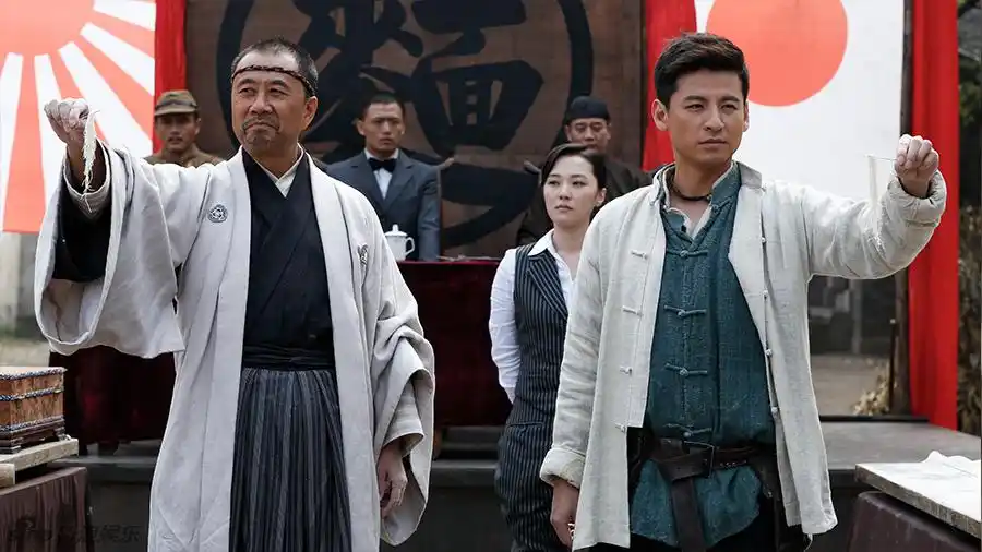 《我叫刘传说》刘传说被狗追仓皇逃跑